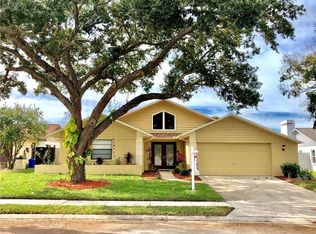 8017 Pepperidge Ln, Port Richey, FL 34668