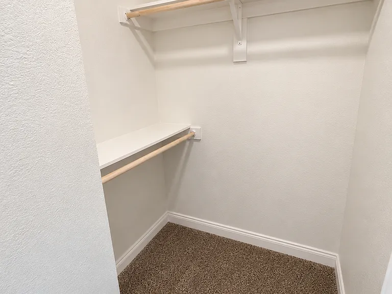 1705 Creekside Ave — Photo 21
