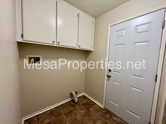 5th image of 14726 Ann Dr