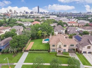 4612 Pin Oak Ln, Bellaire, TX 77401
