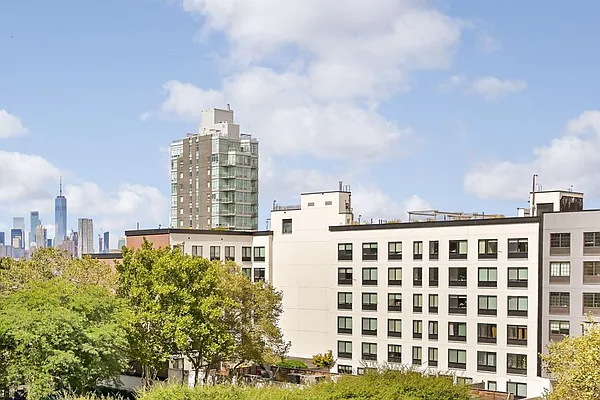 Sold by Compass | media 9