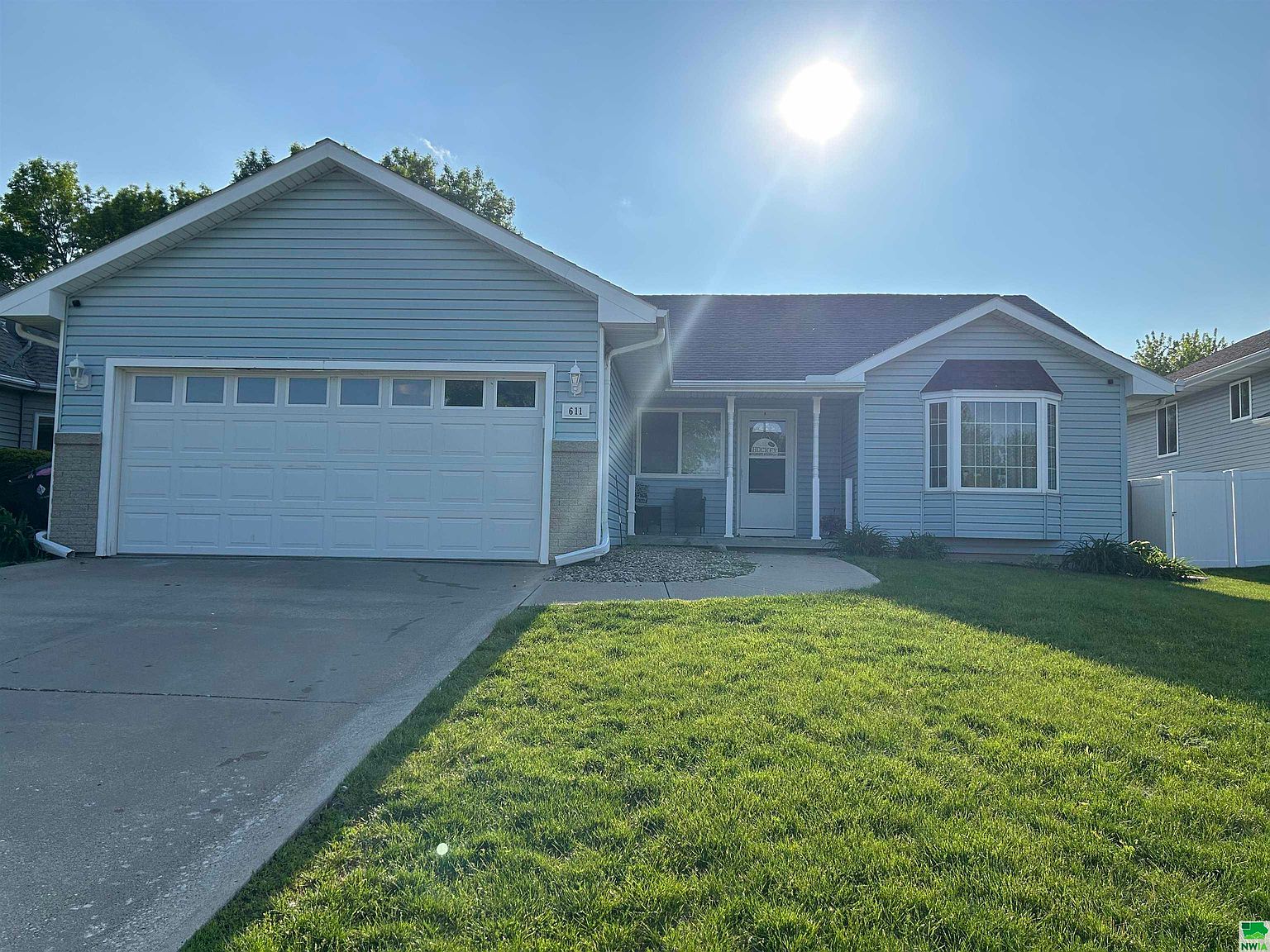 611 Lakeview Dr, Mccook Lake, SD 57049 Zillow