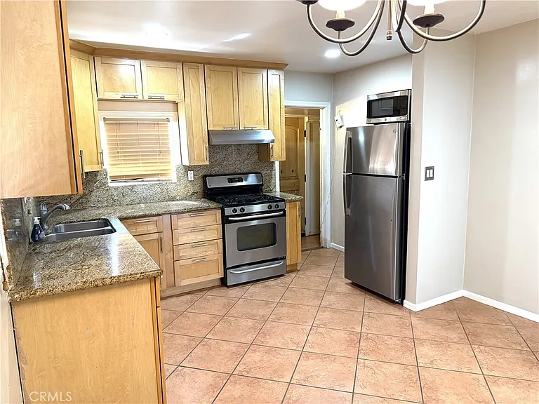 10832 Westminster Ave — Photo 7