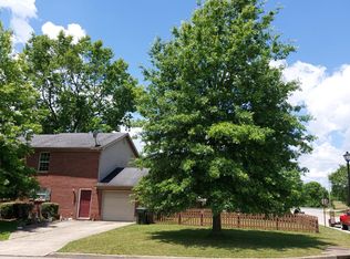 200 Tan Bark Dr, Georgetown, KY 40324