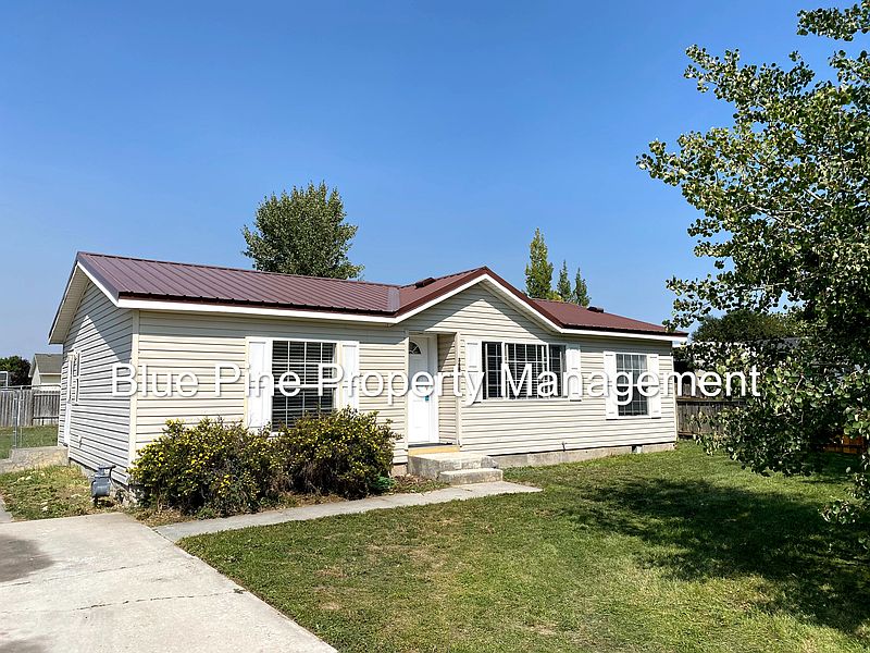 1st image of 3685 E Leihm Ln