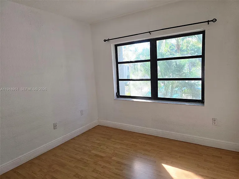 7925 SW 104th St #201-E — Photo 22
