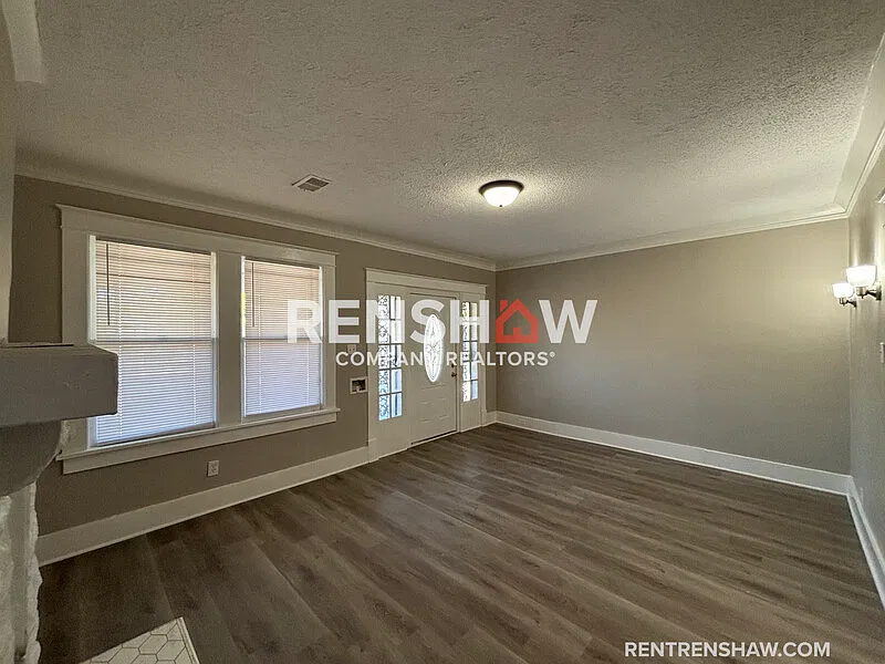 4 bed, 2.0 bath, 1555 sqft, $1,750 — Photo 3