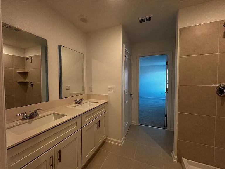 4763 Guinep Ln — Photo 30