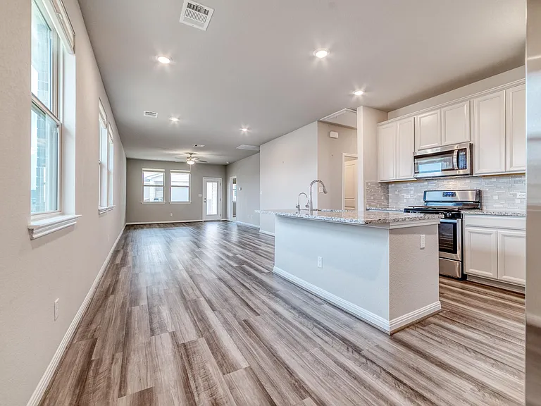 101 Red Cedar Ct — Photo 15