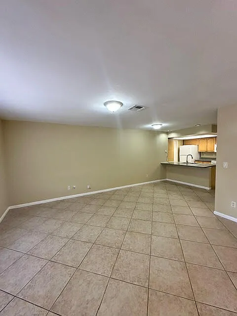 3620 SW 7th Pl