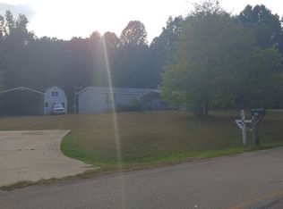 3483 Hutcheson Ferry Rd, Whitesburg, GA 30185