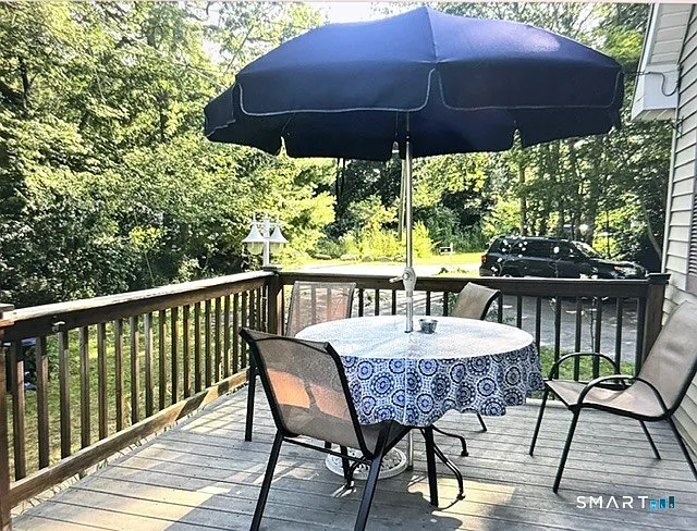 33 Maple St — Photo 10