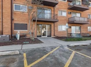 (Undisclosed Address), Lansing, IL 60438