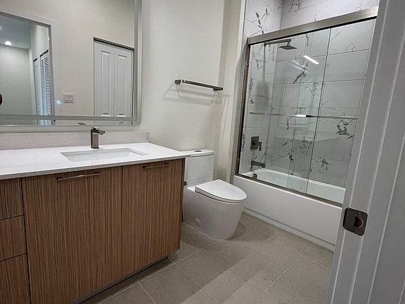 3rd image of 10144 NW 137th St #2824478