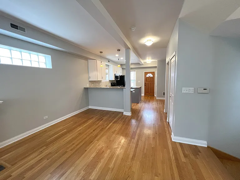 1811 W Cortland St #1A — Photo 7