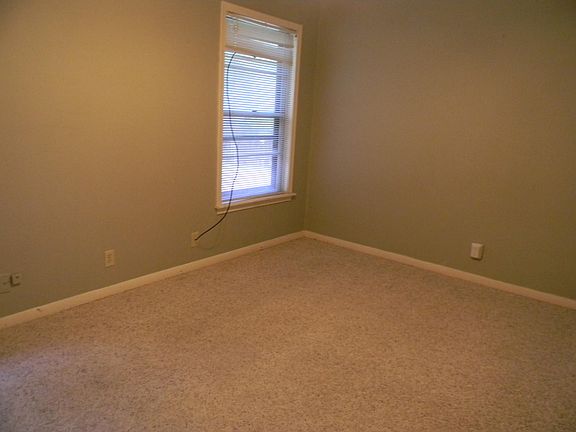 5th image of 1529 Woodland Dr