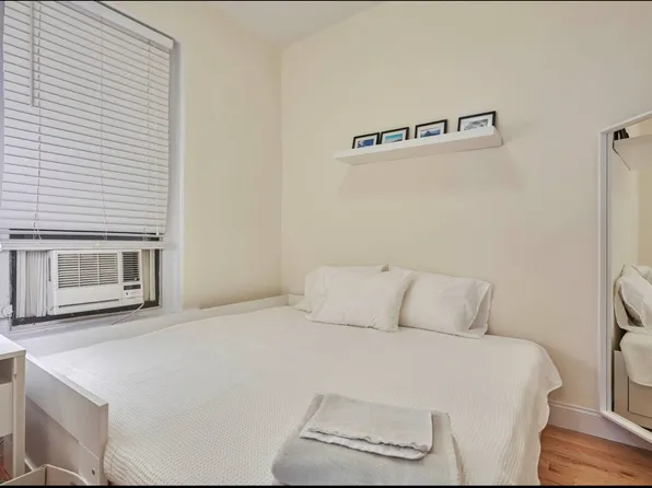131 Thompson Street 3F image 8 of 9