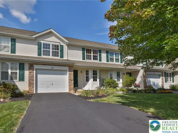 286 Park Ridge Dr, Easton, PA 18040