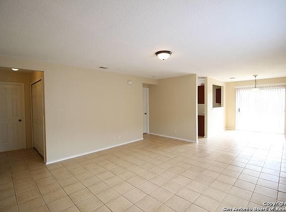 3rd image of 9814 Menard Cir