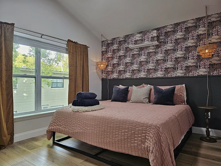 1507 Catherine St — Photo 18
