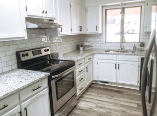 300 Selkirk Trl, Southern Pines, NC 28387