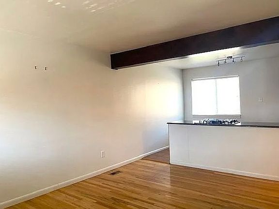 2nd image of 650 N 300 W APT 210