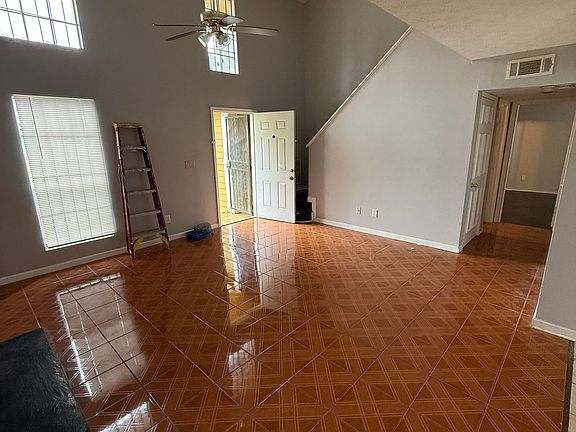 4th image of 3904 Conley Downs Ln