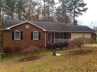 659 Woodland Cir, Asheboro, NC 27203