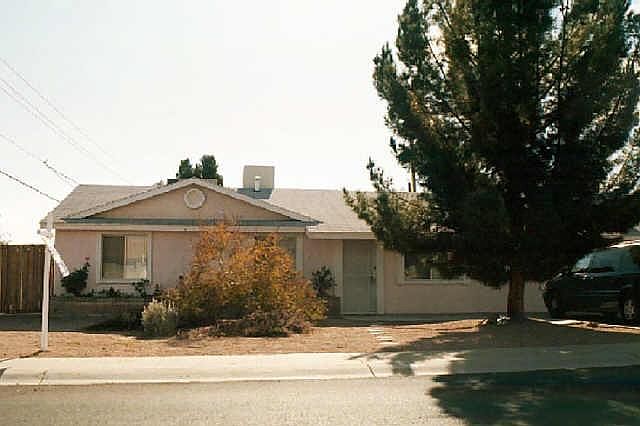 1st image of 3549 E VOLTAIRE Avenue