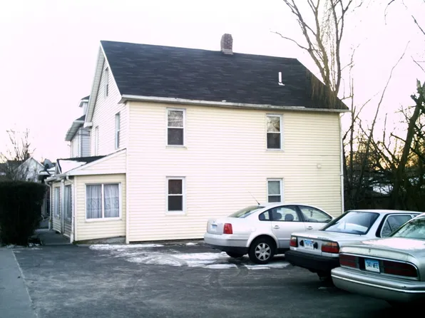 84 Maple Ave, Danbury, CT 06810