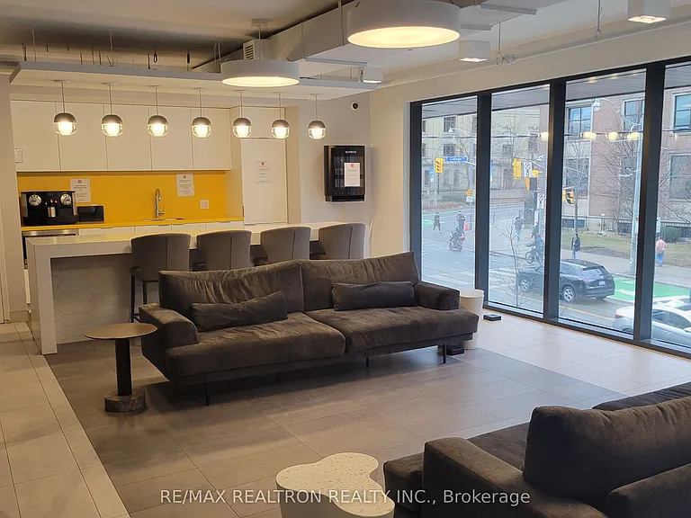 203 College St #2807 — Photo 18