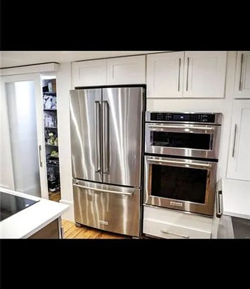 4242 Laclede Ave #108 — Photo 8