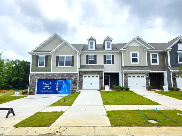 3205 Lilac Grove Dr, Charlotte, NC 28269