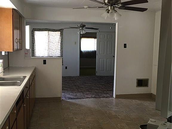 2nd image of 749 Avenue H
