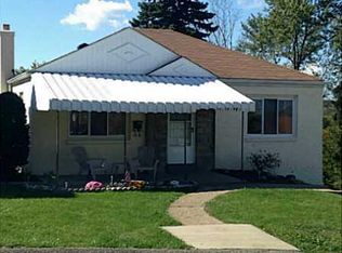 20 Vesper St, Bridgeville, PA 15017