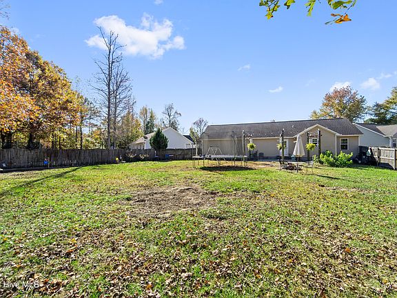 3rd image of 603 Marley Court