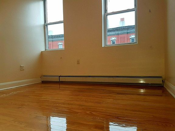 2nd image of 798 Nostrand Ave #2