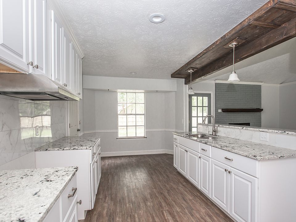 1st image of 5227 Brookhollow Dr