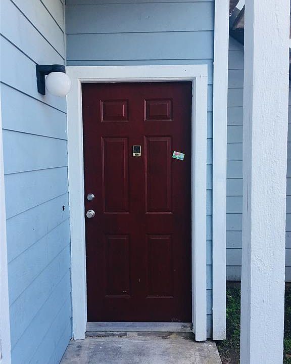 1st image of 14550 Fonmeadow Dr APT 1301