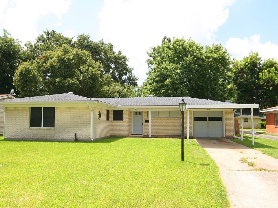 1st image of 2901 John Dr