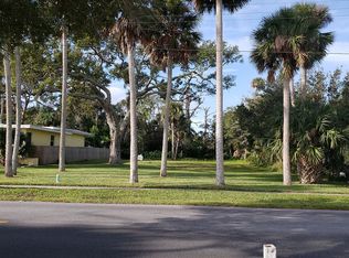 4542 Halifax Dr, Port Orange, FL 32127