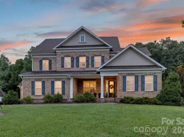 1402 Smoketree Ct #152, Waxhaw, NC 28173