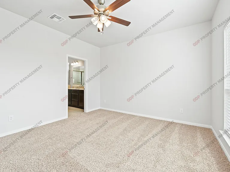 2221 Chia Ct — Photo 18