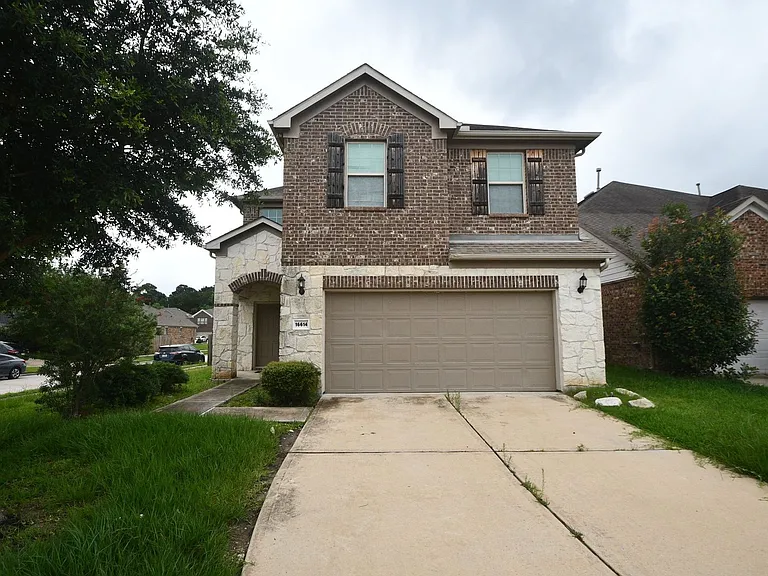 16614 Spirit Lake Ct — Photo 2