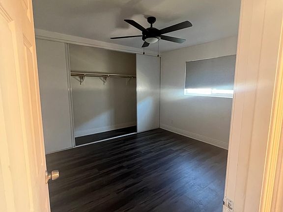 Blackout blinds, fan, large closet