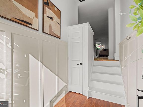 4th image of 231 Sumac St