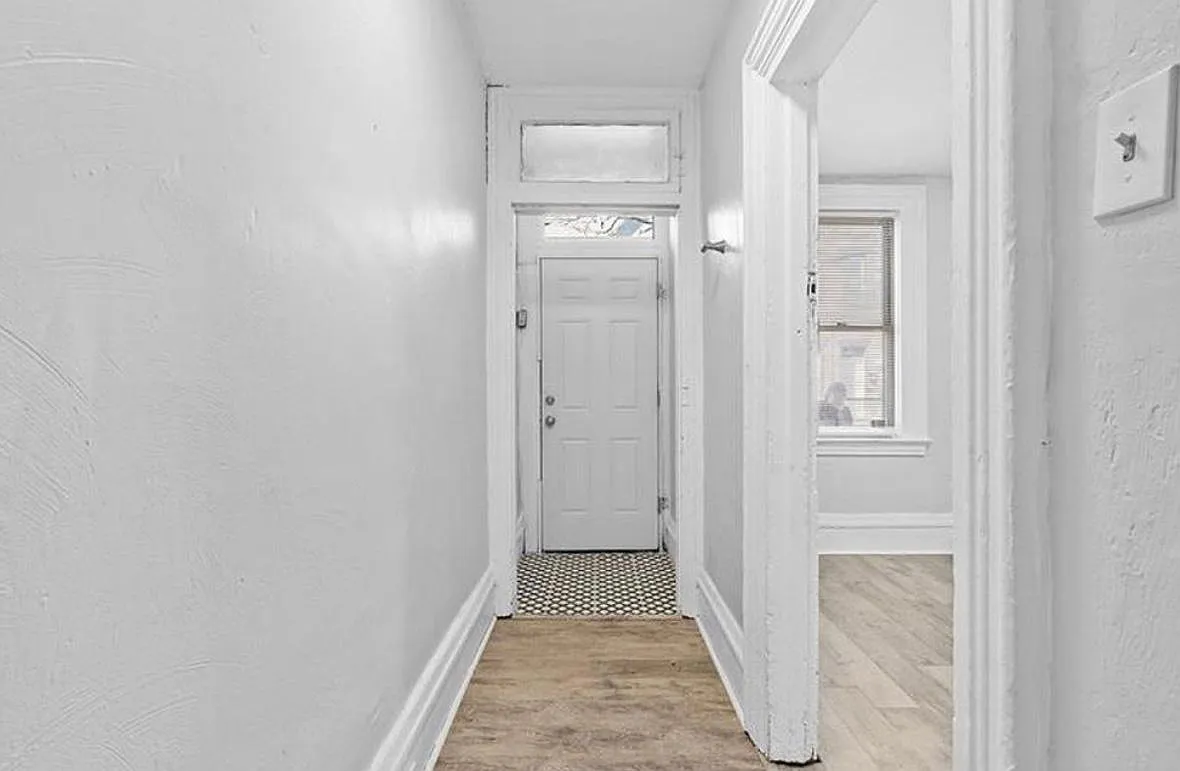303 Miltenberger St — Photo 4