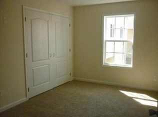 133 Pershing Ave, Carteret, NJ