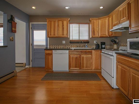 4th image of 3710 Arroyo Dr