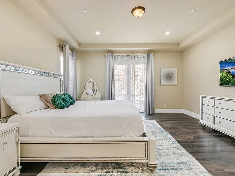 12363 Brad Ln — Photo 17
